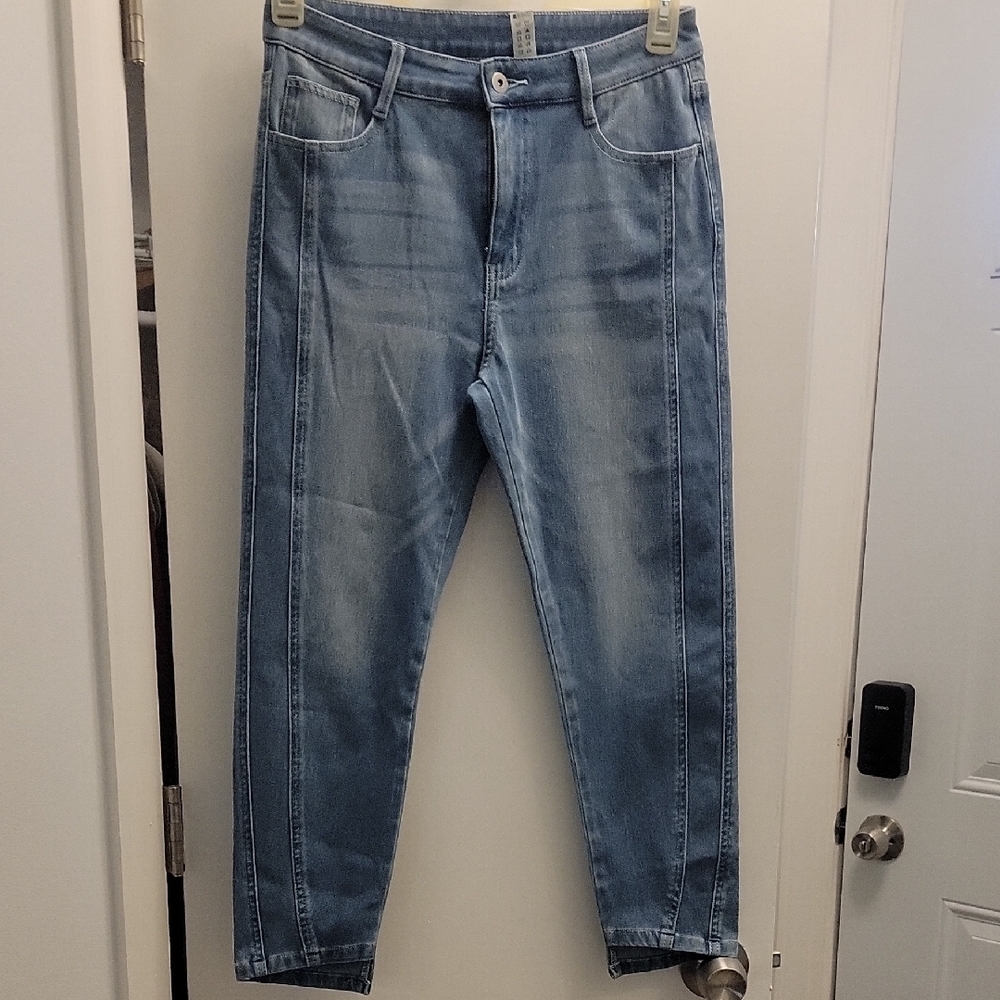 HALARA Blue Ankle Cropped Jeans with High-Rise Waist